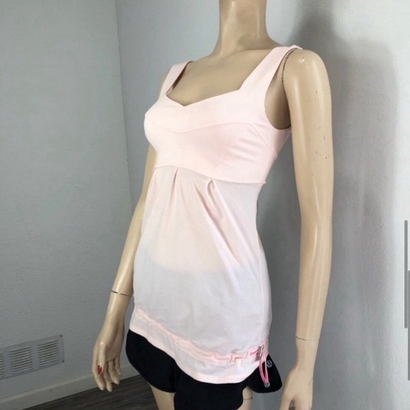 Lululemon shirt ajustable at the bottom soft pink size:2 - Picture 10 of 16